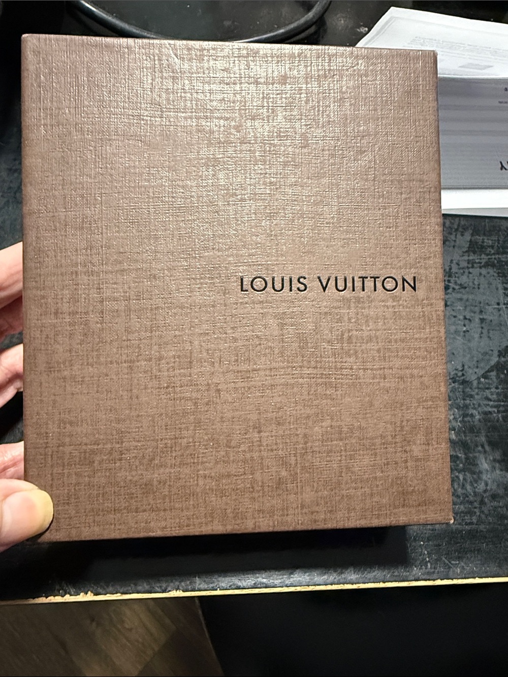 LOUIS VUITTON Epi Zippy Coin Purse w/ LV Box & COA - Picture 10 of 13